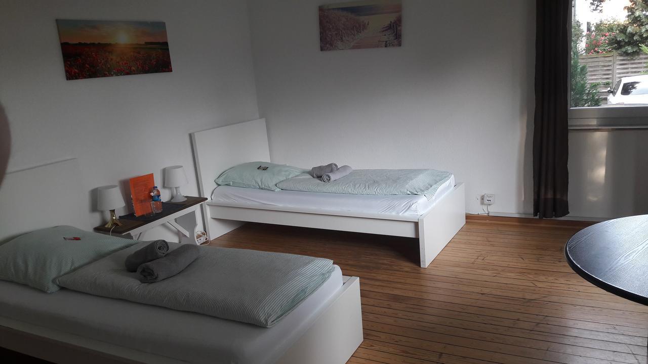 A&S Ferienwohnungen Roonstrasse Bonn Exterior foto