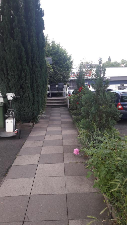A&S Ferienwohnungen Roonstrasse Bonn Exterior foto